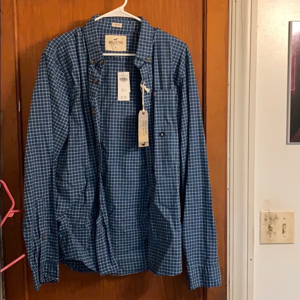 Never worn, Hollister button down shirt